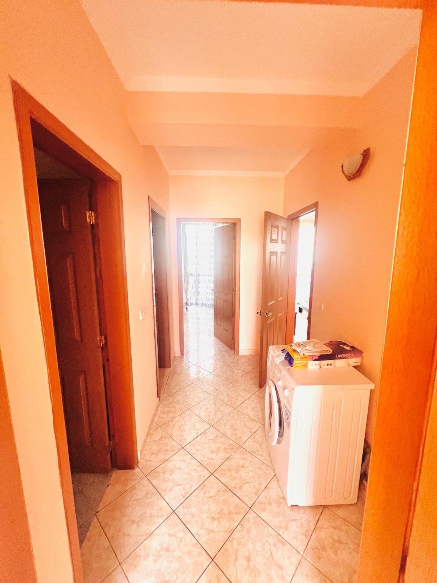 Lovely 3-bedroom Unit In